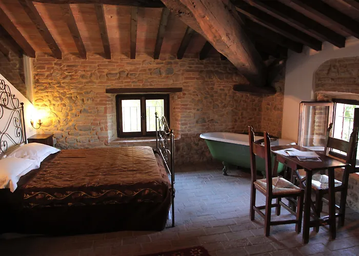 Antico Borgo Di Tabiano Castello - Relais De Charme Hotel 4*