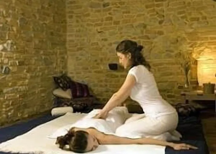 Antico Borgo Di Tabiano Castello - Relais De Charme