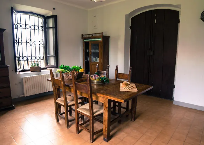 Antico Borgo Di Tabiano Castello - Relais De Charme