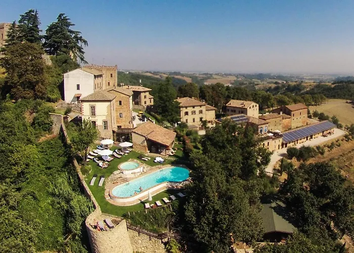 Antico Borgo Di Tabiano Castello - Relais De Charme 4*