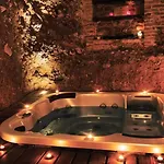 Antico Borgo Di Tabiano Castello - Relais De Charme Hotell 4*