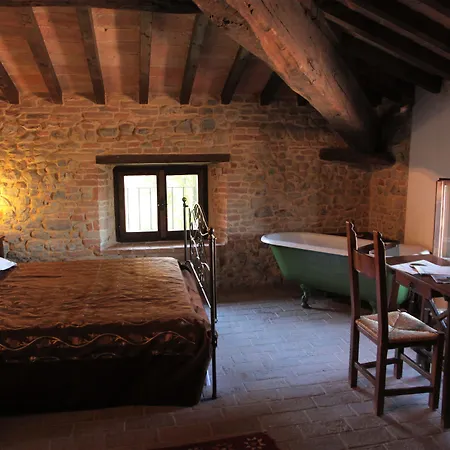 Antico Borgo Di Tabiano Castello - Relais De Charme Szálloda 4*