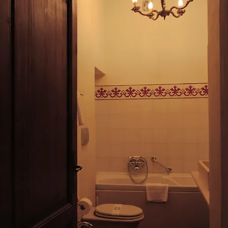 فندق Antico Borgo Di Tabiano Castello - Relais De Charme Tabiano Terme