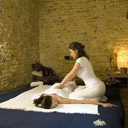 Antico Borgo Di Tabiano Castello - Relais De Charme