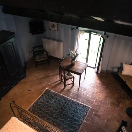 Antico Borgo Di Tabiano Castello - Relais De Charme Szálloda 4*