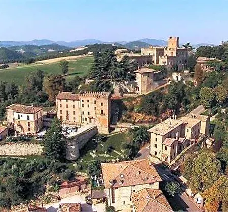 Antico Borgo Di Tabiano Castello - Relais De Charme Hotel 4*