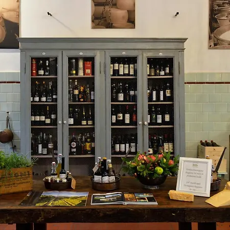 酒店 Antico Borgo Di Tabiano Castello - Relais De Charme