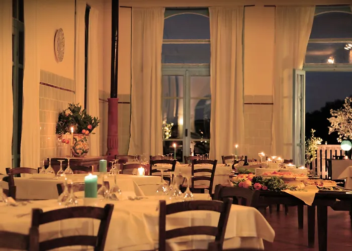 Hotel Antico Borgo Di Tabiano Castello - Relais De Charme 4*