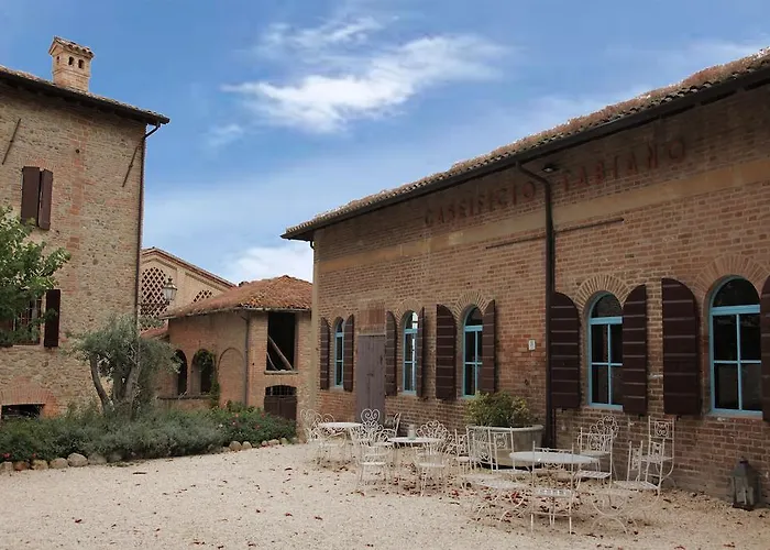 Antico Borgo Di Tabiano Castello - Relais De Charme Hotel