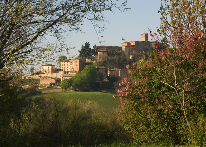 Antico Borgo Di Tabiano Castello - Relais De Charme 4*